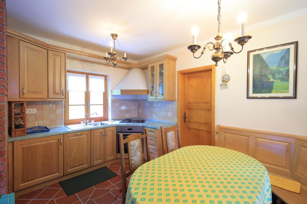 Zadnjica Holiday House Soča Eksteriør billede